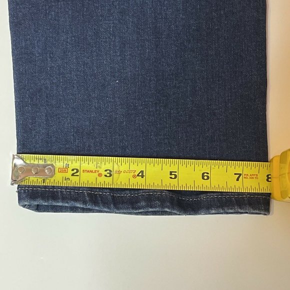 Lane Bryant Size 16S Mid Rise Straight Jeans Signa - Picture 9 of 11